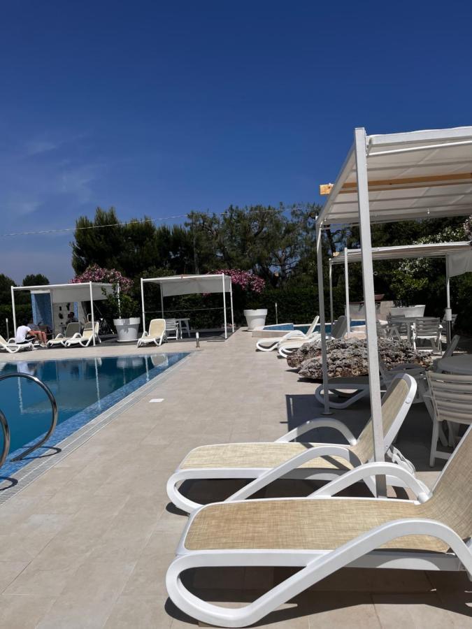 Villa Lamandia Monopoli Exteriör bild